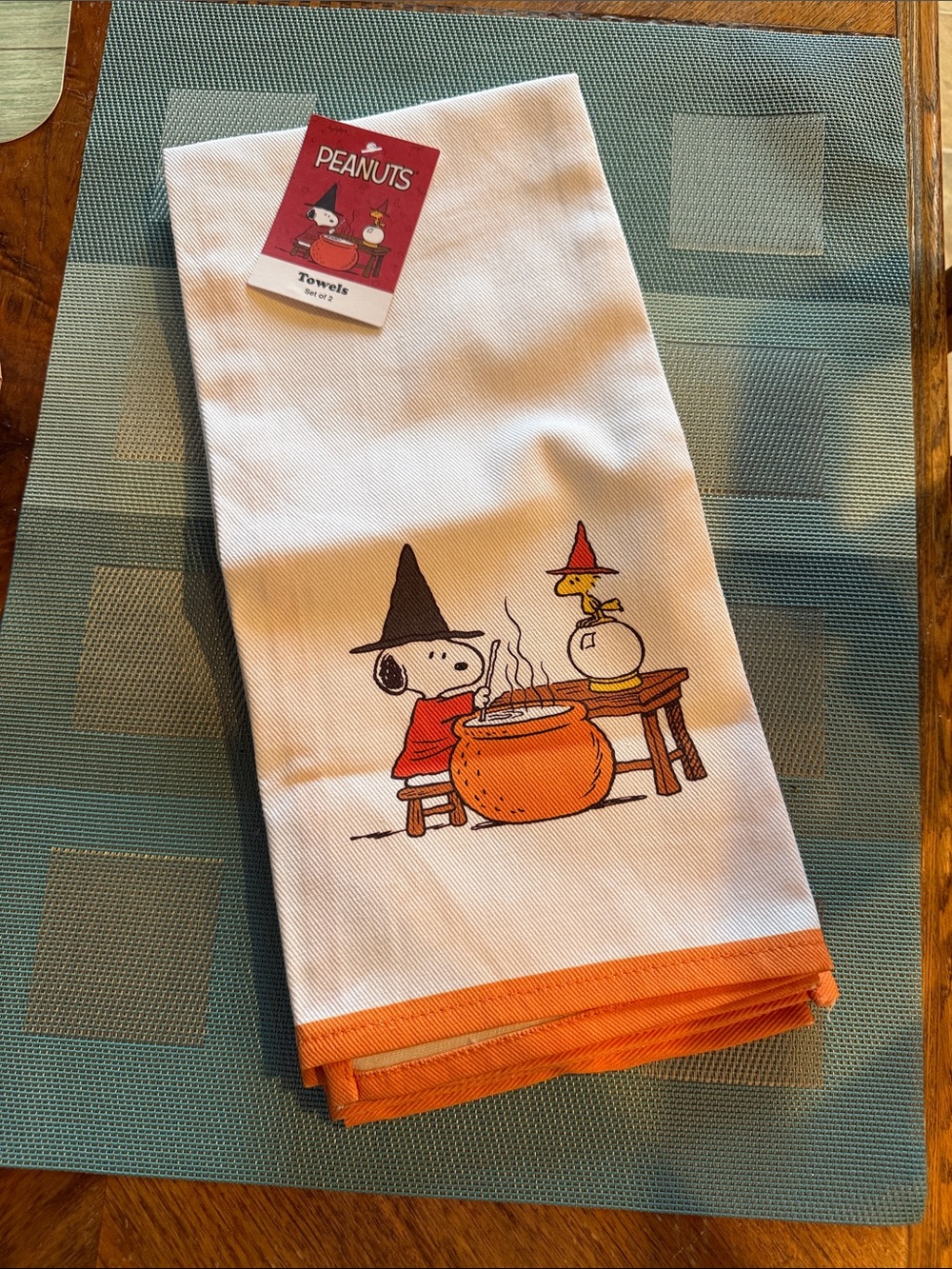Peanuts White & Orange Snoopy and Woodstock Halloween Tea Towel